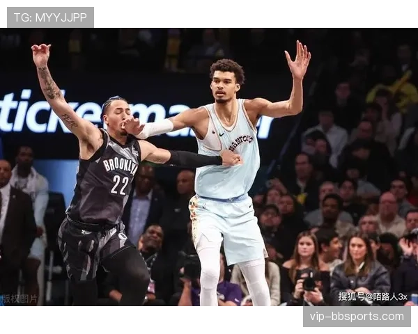 哈珀外线抢断结合文班亚马护筐 马刺锁防组合统治力惊人